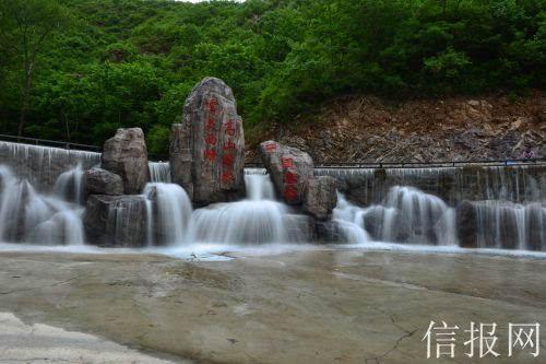 工业型钢制大水道散热器