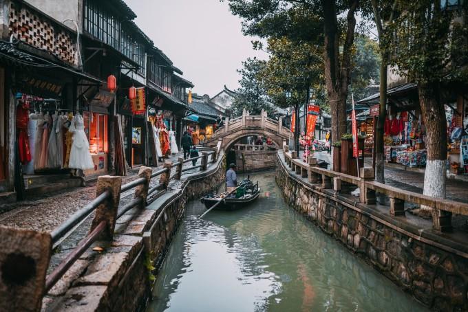 诛仙的奥秘:神器升级在传奇霸主中的重要性