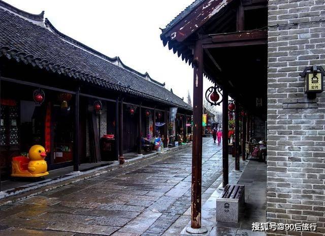 骁龙8Gen3旗舰也降价了!发布1个多月跌去373元,性价比更高了